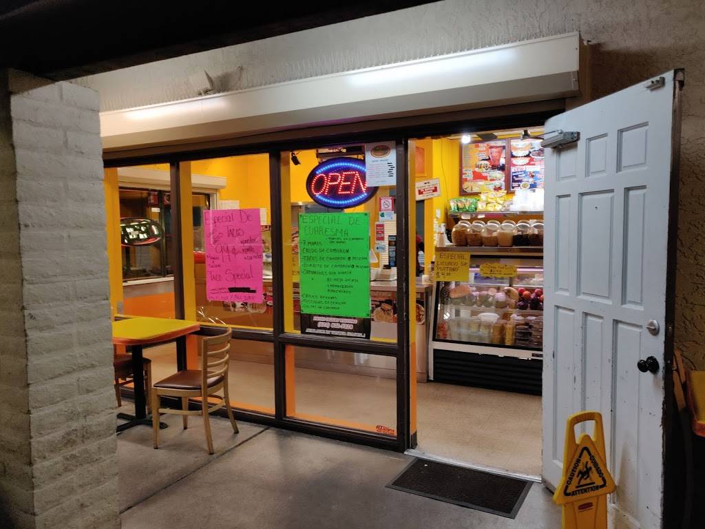 Salsitas Mexican Food | restaurant | 10328 W Indian School Rd, Phoenix, AZ 85037, USA | 6238725328 OR +1 623-872-5328