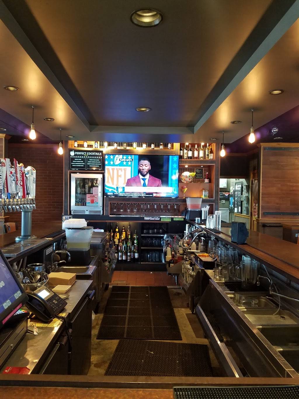 Applebees Grill + Bar | restaurant | 6800 Johnson Dr, Mission, KS 66202, USA | 9133620520 OR +1 913-362-0520