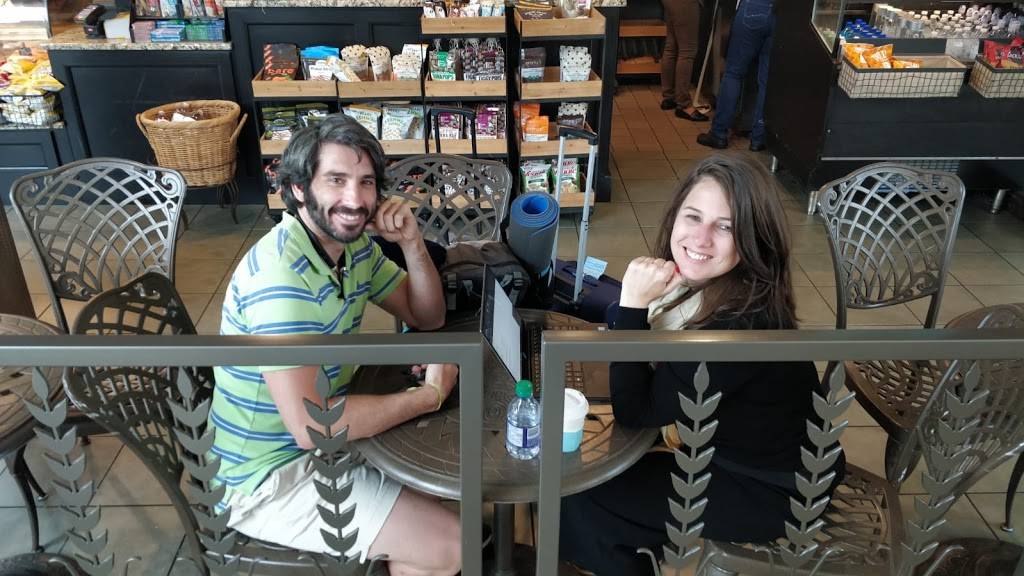 8th & Roast | cafe | 1 Terminal Dr, Nashville, TN 37214, USA | 6159884020 OR +1 615-988-4020