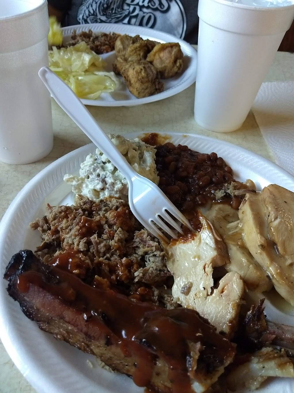Steve N Jans BBQ | restaurant | 13849 Jackson Trace Rd, Lincoln, AL 35096, USA | 2057637712 OR +1 205-763-7712