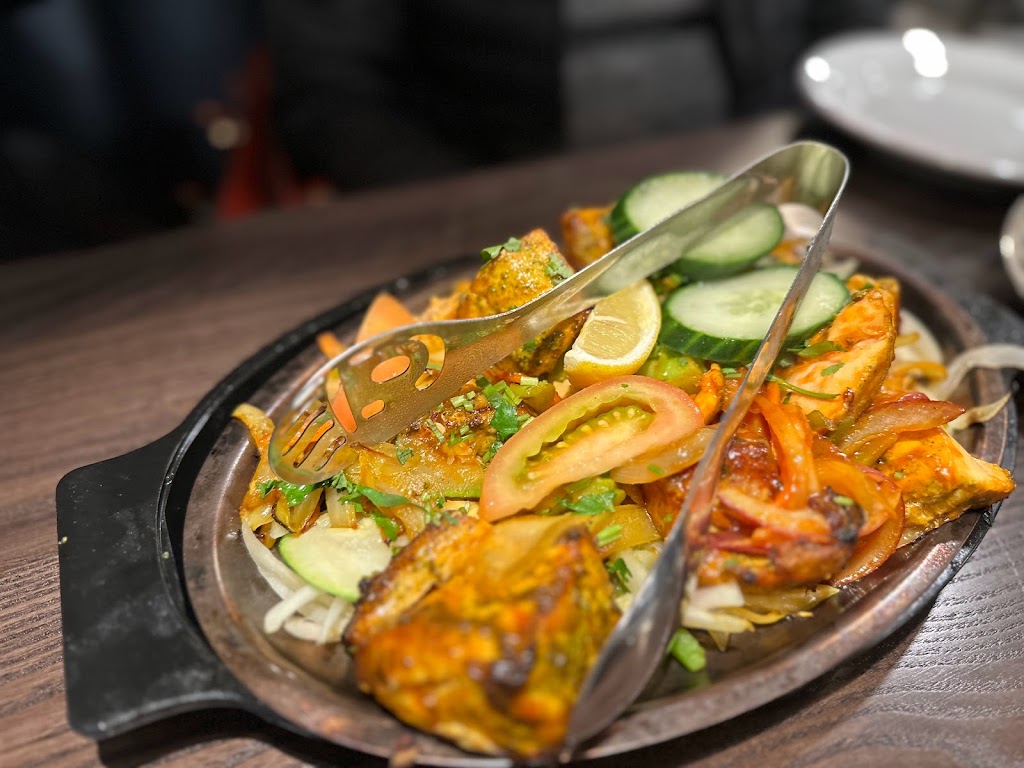 Clay Oven | restaurant | 187 Cheshire Ln, Plymouth, MN 55441, USA | 7633164389 OR +1 763-316-4389