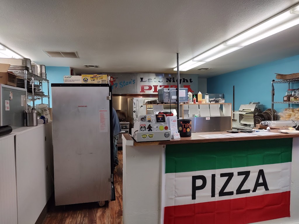 Stans Late Night Pizza | meal delivery | 1570 E Northern Ave G, Kingman, AZ 86409, USA | 9286811999 OR +1 928-681-1999