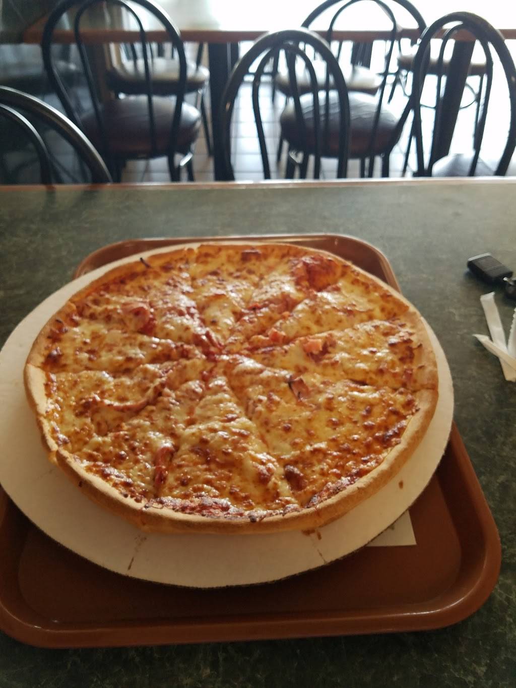 Rafaels Pizzaria & Restaurant | restaurant | 2659 Decherd Blvd, Winchester, TN 37398, USA | 9319624997 OR +1 931-962-4997