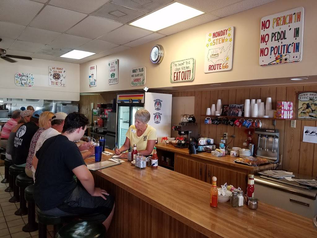 The Royal Cafe | cafe | 75 E Indiantown Rd, Jupiter, FL 33477, USA | 5617477426 OR +1 561-747-7426