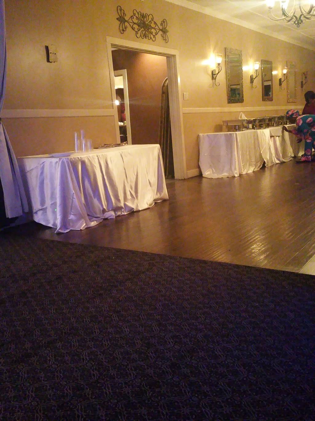 The Lodge Restaurant at Deer Park Villa | restaurant | 367 Bolinas Rd, Fairfax, CA 94930, USA | 4154568084 OR +1 415-456-8084