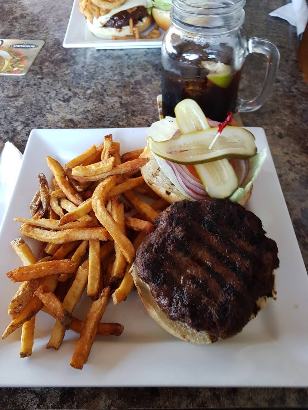 R U Serious Tap & Grill | restaurant | 130 Silvercreek Pkwy N, Guelph, ON N1H 7Y5, Canada | 5197660230 OR +1 519-766-0230