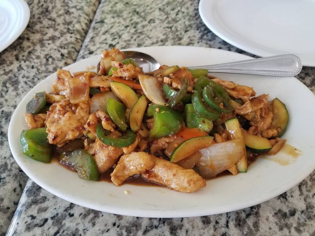 Crescent Moon | restaurant | 3013 W Spring Creek Pkwy #200, Plano, TX 75023, USA | 9726187888 OR +1 972-618-7888