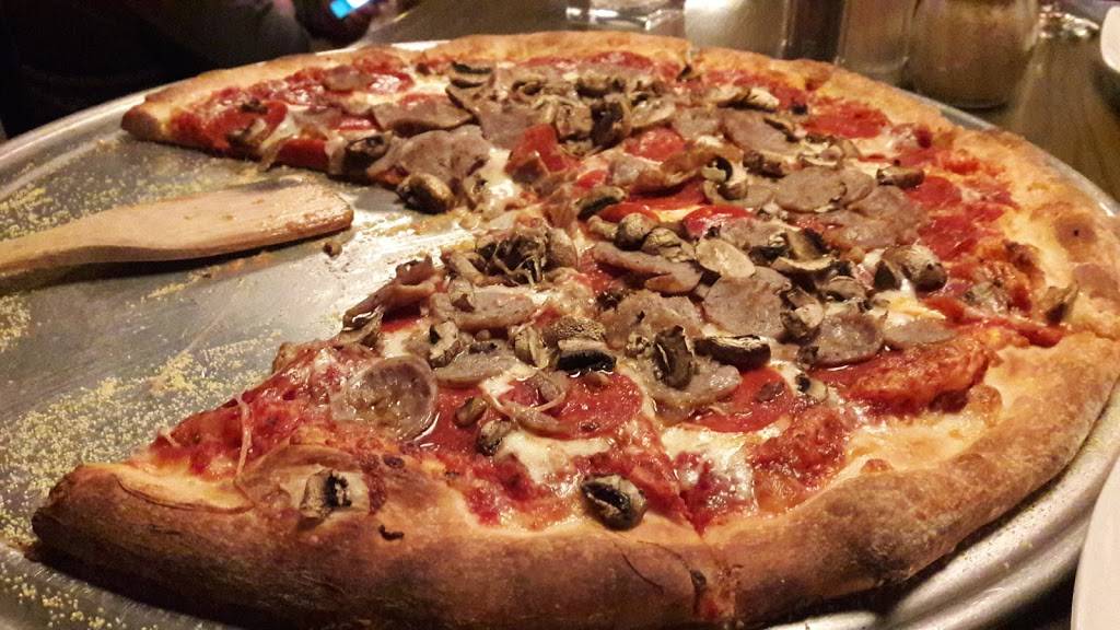 Pestos Italian Kitchen & Wine Bar | restaurant | 1960 W Ray Rd #4, Chandler, AZ 85224, USA | 4808212949 OR +1 480-821-2949