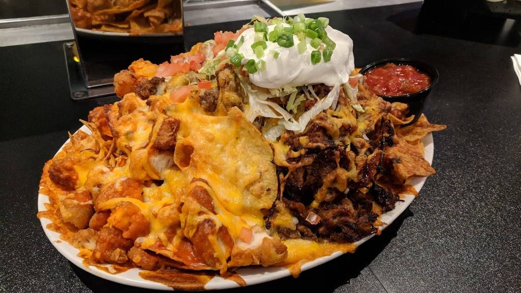 Wicked Good Bar & Grill | restaurant | 100 Twin River Rd, Lincoln, RI 02865, USA | 4014758600 OR +1 401-475-8600