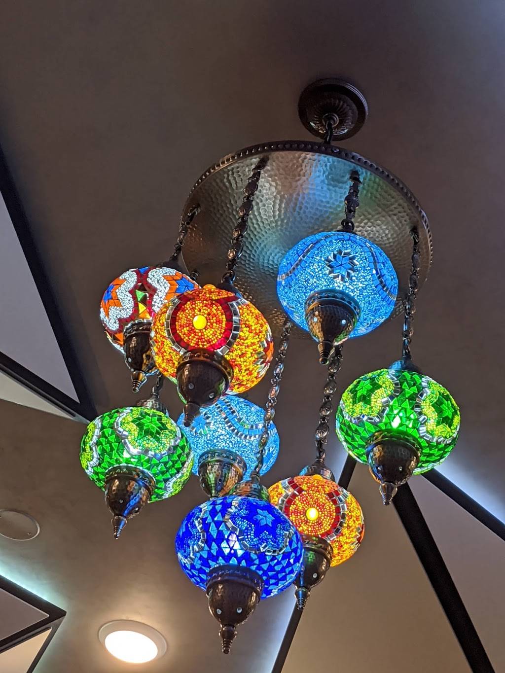 Kervan | restaurant | 1811 Emmons Ave, Brooklyn, NY 11223, USA | 7185136585 OR +1 718-513-6585