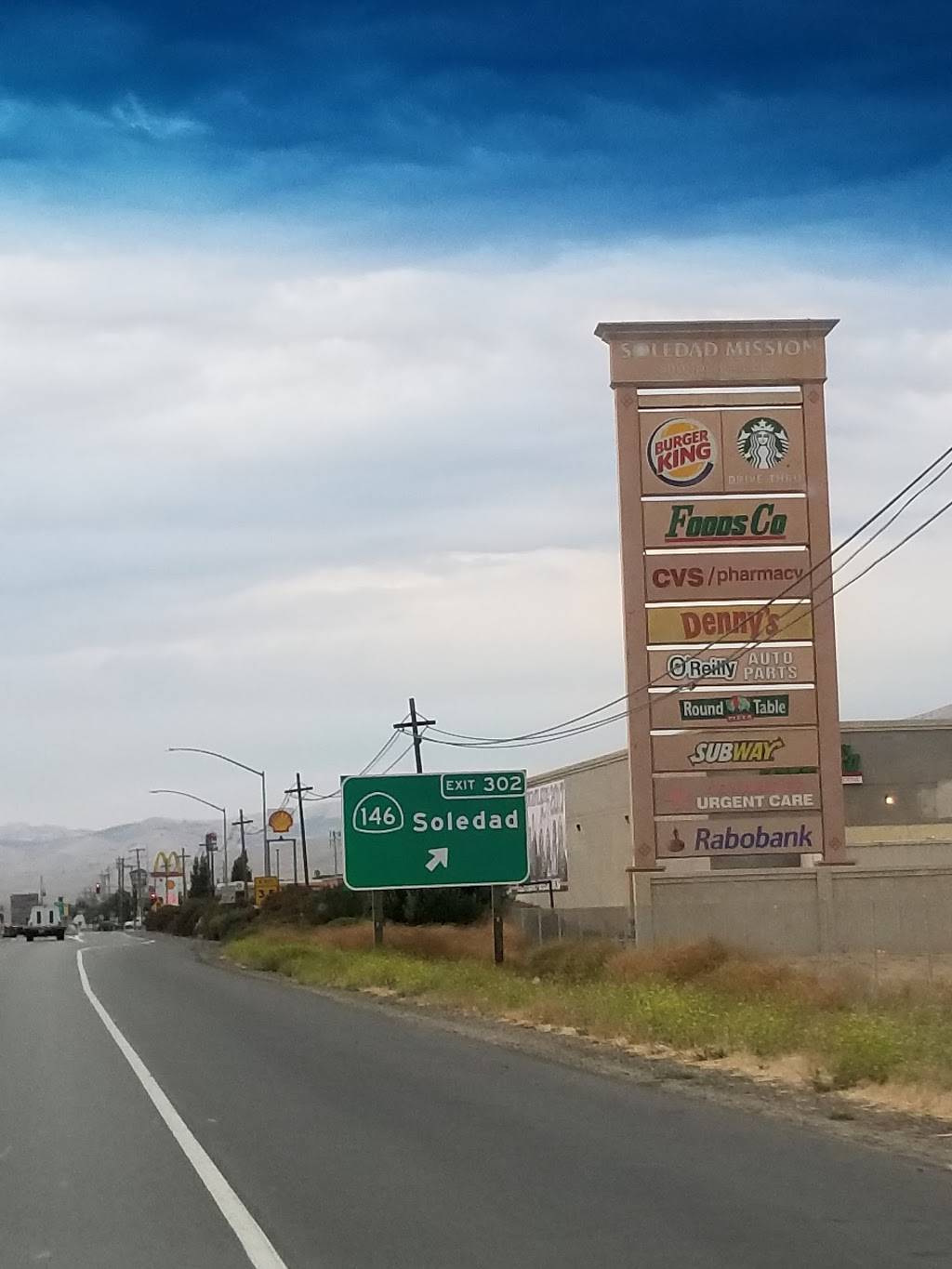 Starbucks | cafe | 3070 H DeLaRosa Sr. Street, Soledad, CA 93960, USA | 8316780199 OR +1 831-678-0199