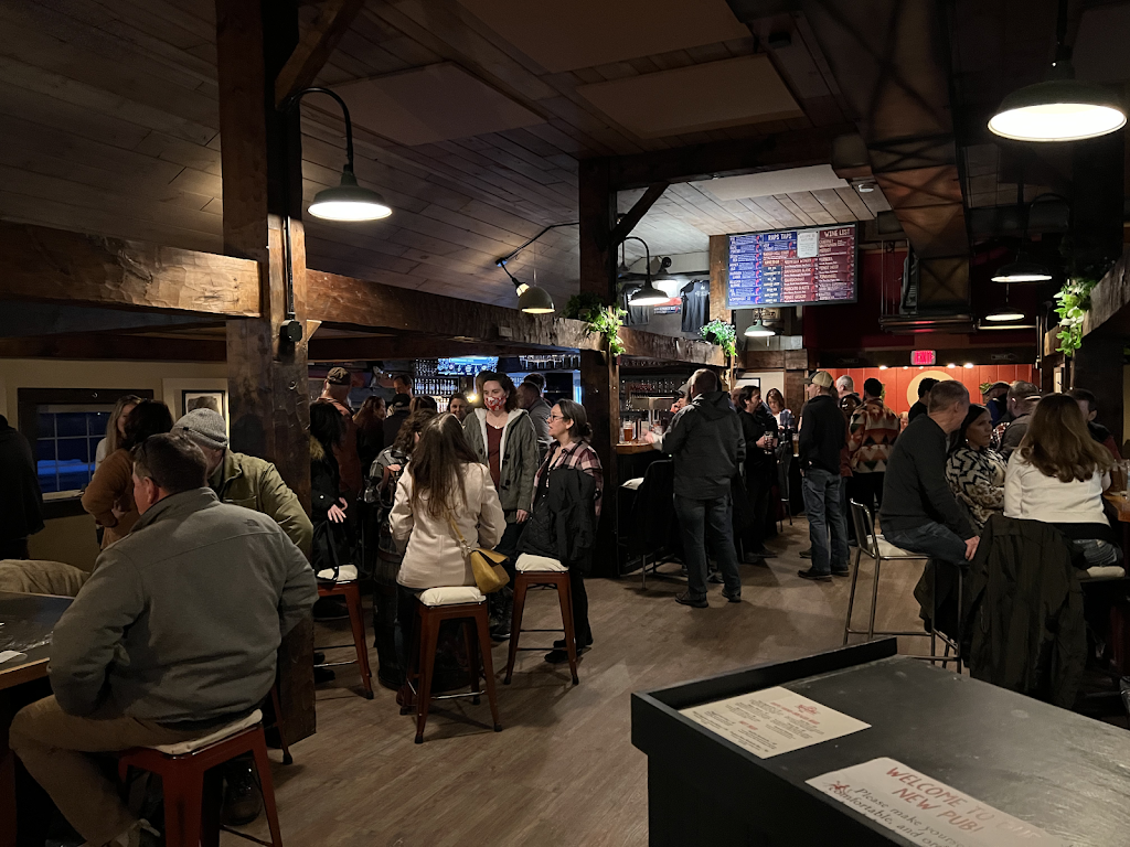 Rapscallion Pub | restaurant | 3 Arnold Rd, Sturbridge, MA 01518, USA | 5083477500 OR +1 508-347-7500