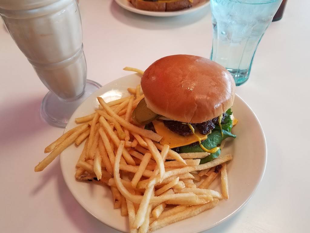 Steak n Shake | restaurant | 2675 N Plainfield Rd, Joliet, IL 60435, USA | 8154399145 OR +1 815-439-9145