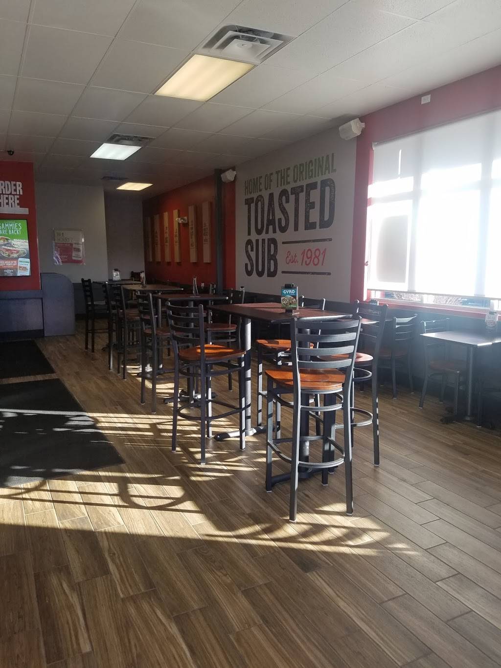 Quiznos | restaurant | 4505 Peoria St #102, Denver, CO 80239, USA | 3035743033 OR +1 303-574-3033