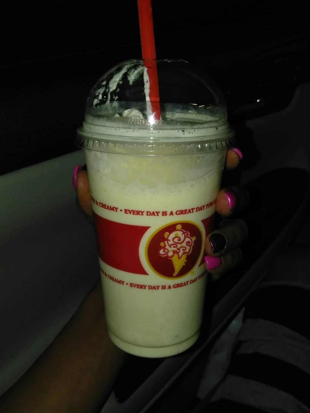 Cold Stone Creamery | bakery | 3900 Medina Rd Unit G, Fairlawn, OH 44333, USA | 3306654466 OR +1 330-665-4466