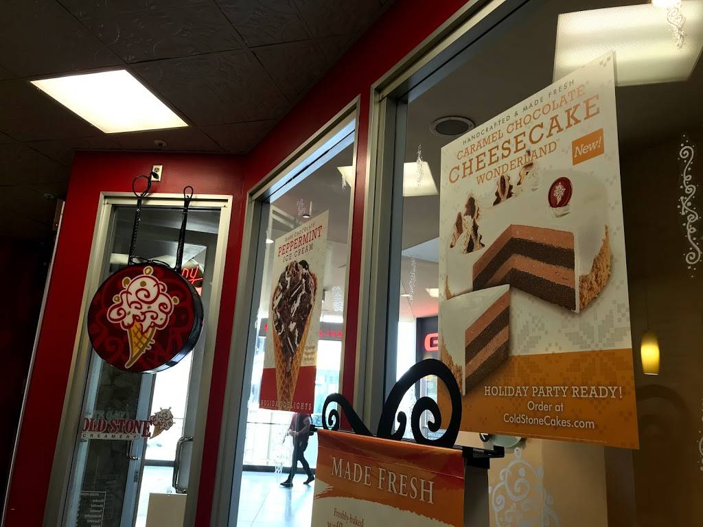 Cold Stone Creamery | cafe | 6801 Hollywood Blvd Ste 319, Hollywood, CA 90028, USA | 3239623199 OR +1 323-962-3199