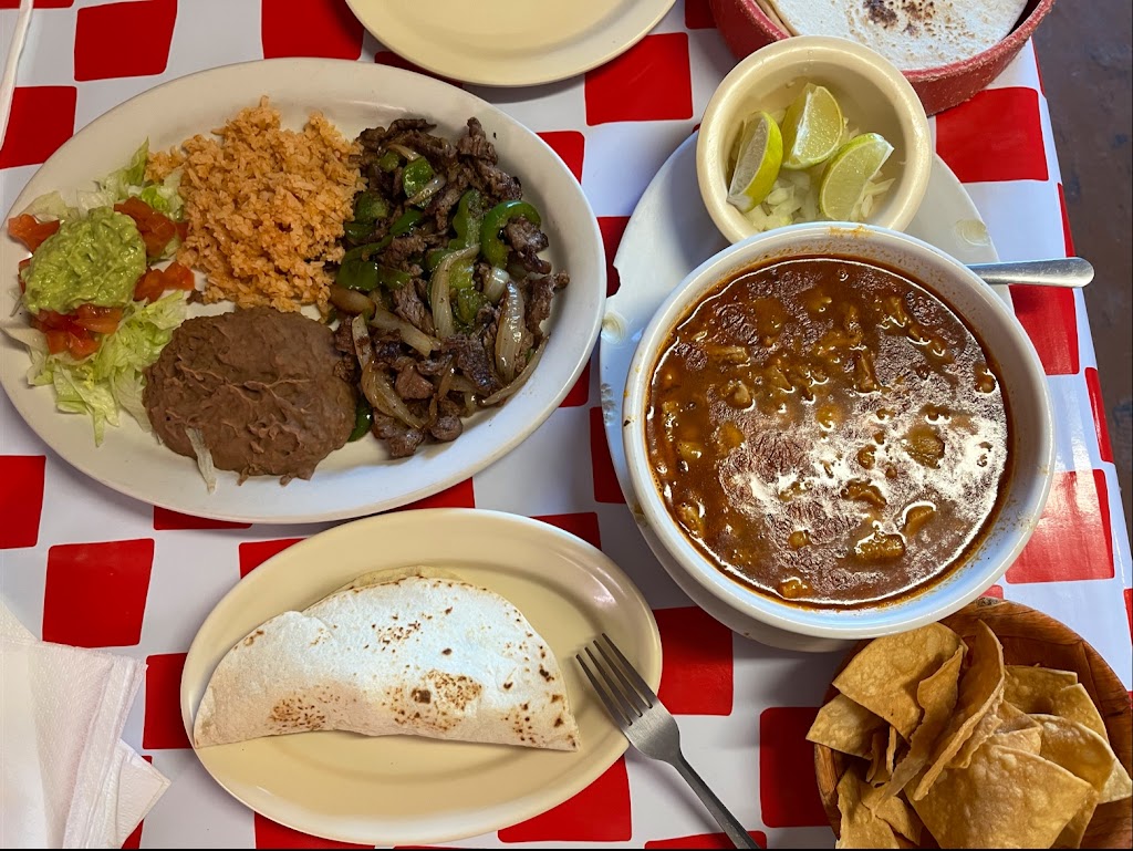 Lupitas Cafe | cafe | 456 E White Ave, San Antonio, TX 78214, USA | 2109281300 OR +1 210-928-1300