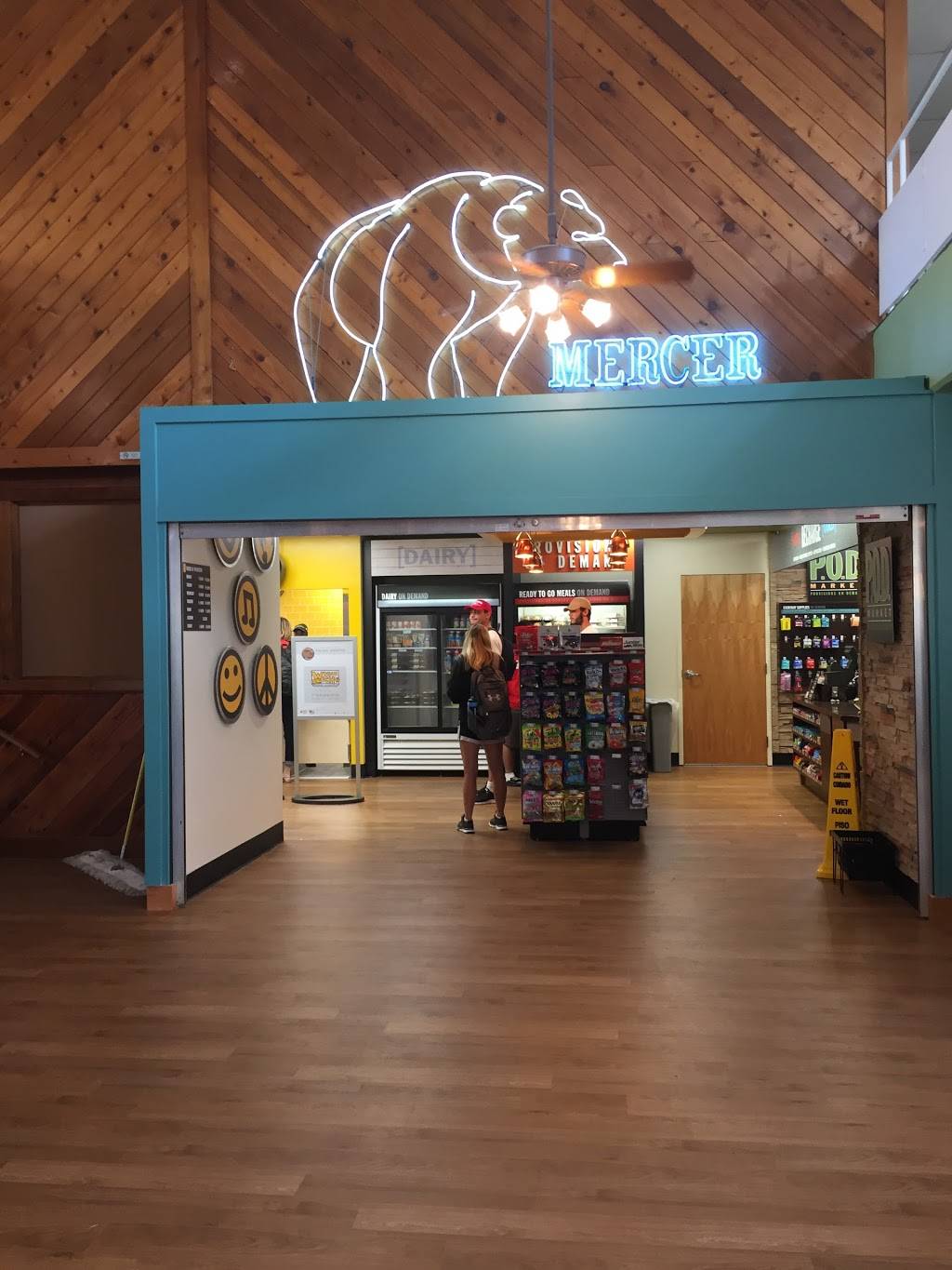 Which Wich Superior Sandwiches | restaurant | 1501 Mercer University Dr, Macon, GA 31207, USA | 4783012711 OR +1 478-301-2711