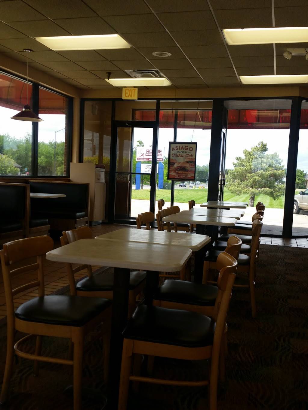 Wendys | restaurant | 504 N Andover Rd, Andover, KS 67002, USA | 3167339402 OR +1 316-733-9402