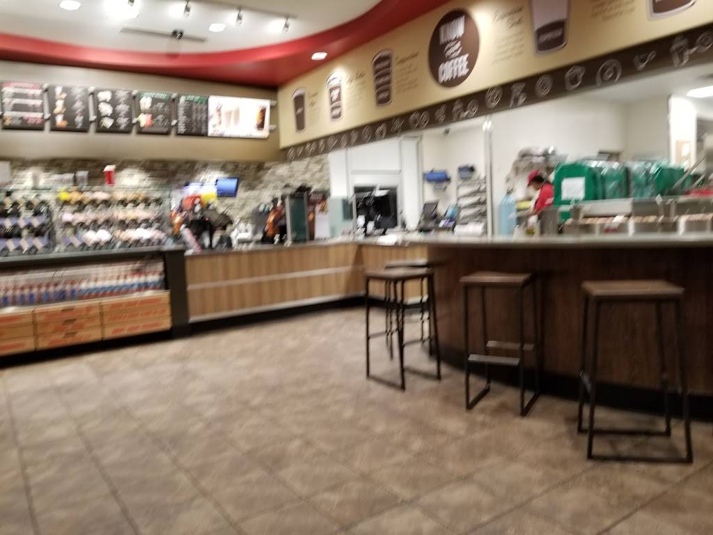 Krispy Kreme | bakery | 295 Merchant Walk Ave, Charlottesville, VA 22902, USA | 4342847812 OR +1 434-284-7812