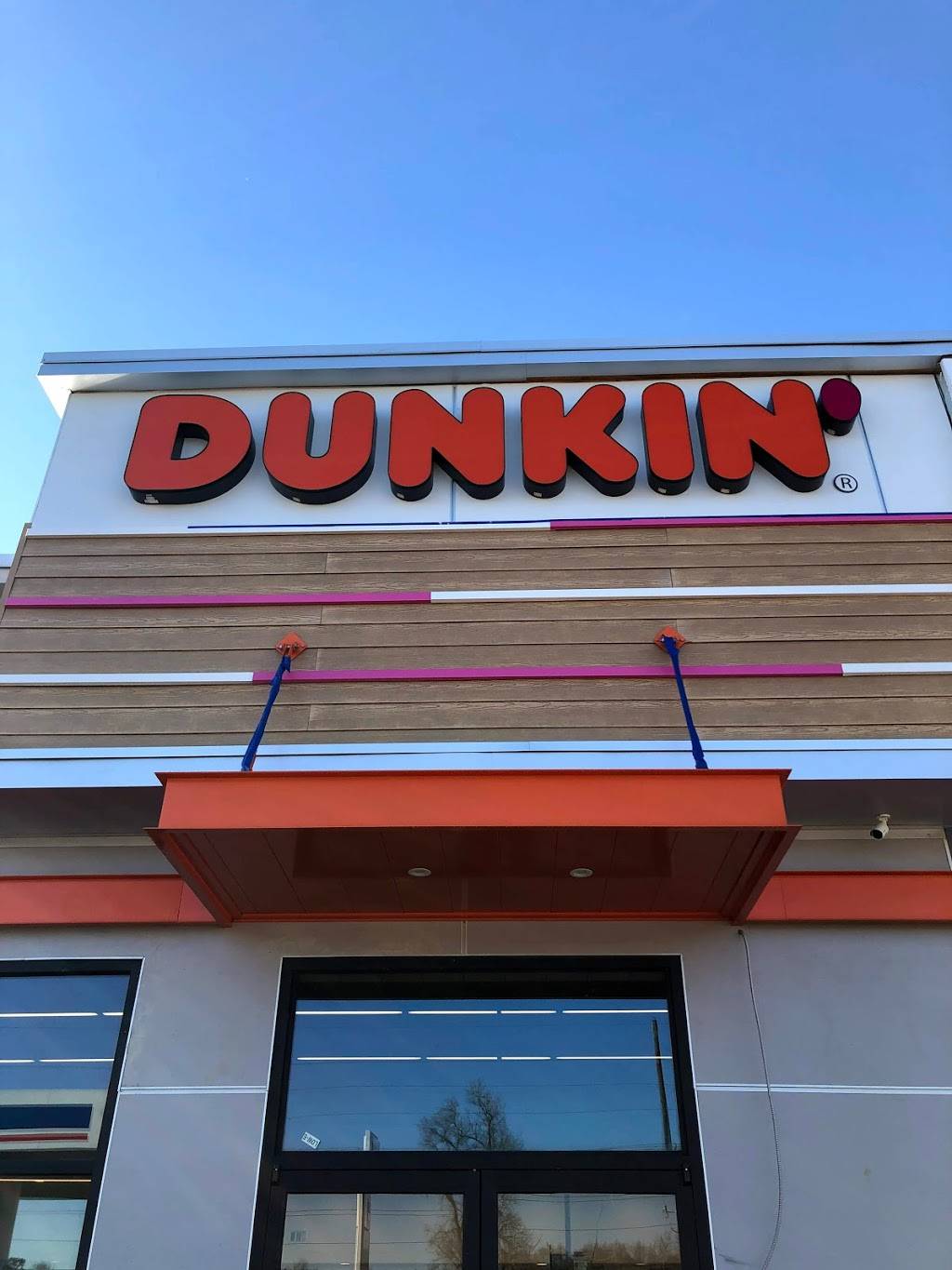 Dunkin’ | bakery | 1740 Lafayette Pkwy, LaGrange, GA 30241, USA | 7067563026 OR +1 706-756-3026