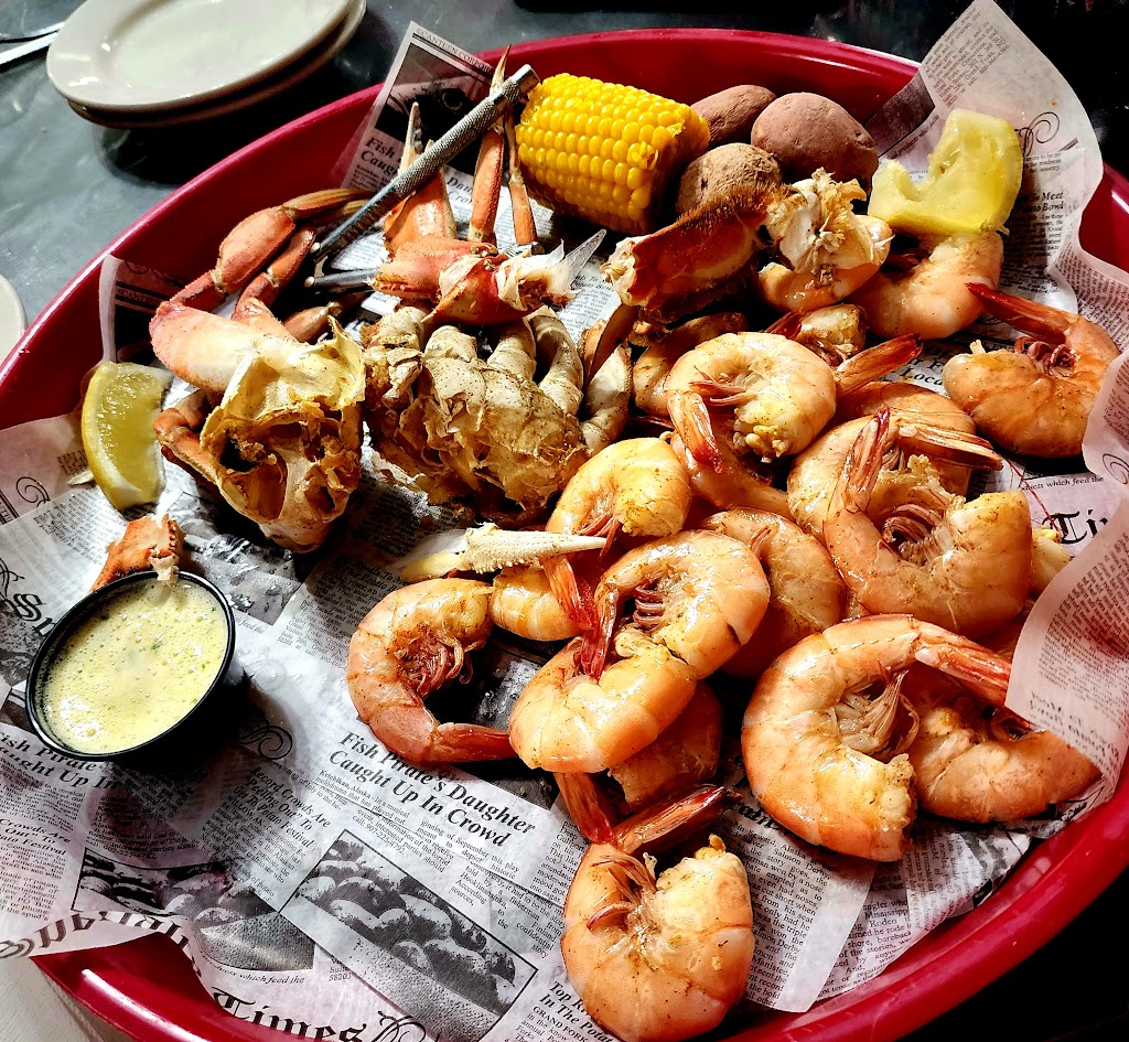 Griffins Restaurant | restaurant | 18629 LA-3235, Galliano, LA 70354, USA | 9854755474 OR +1 985-475-5474