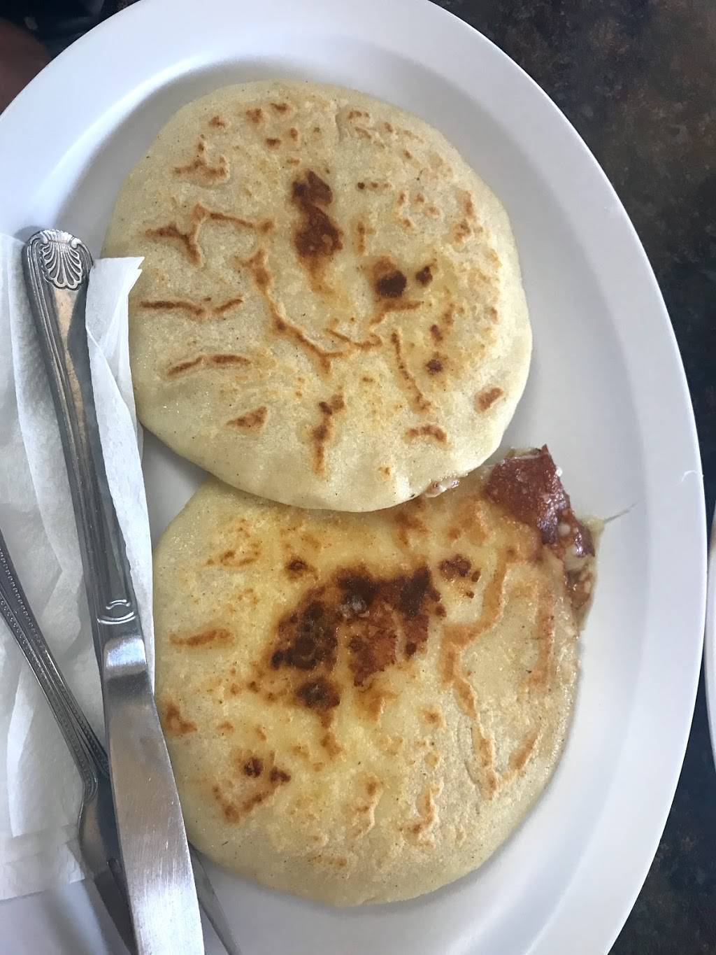 El Chero | restaurant | 16502 S Main St, Gardena, CA 90248, USA | 3105150107 OR +1 310-515-0107