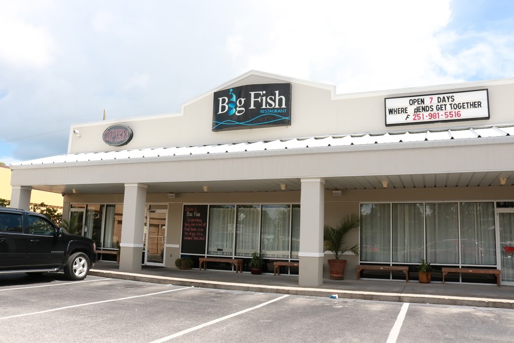 Big Fish Restaurant | restaurant | 25814 Canal Rd, Orange Beach, AL 36561, USA | 2519815516 OR +1 251-981-5516