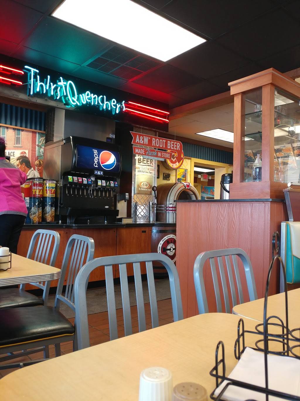 Long John Silvers | restaurant | 4420 16th St, Moline, IL 61265, USA | 3097642234 OR +1 309-764-2234