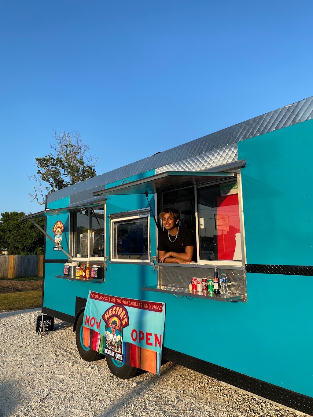 Hectors Mexican Grill | restaurant | 2541 Gulf Breeze Pkwy, Gulf Breeze, FL 32563, USA | 8504959566 OR +1 850-495-9566