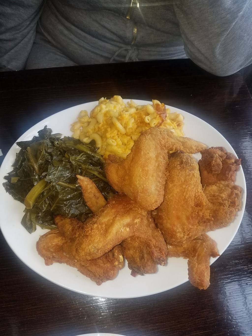 Just to Serve You, DE | restaurant | 1828 W 11th St, Wilmington, DE 19805, USA | 3028881100 OR +1 302-888-1100