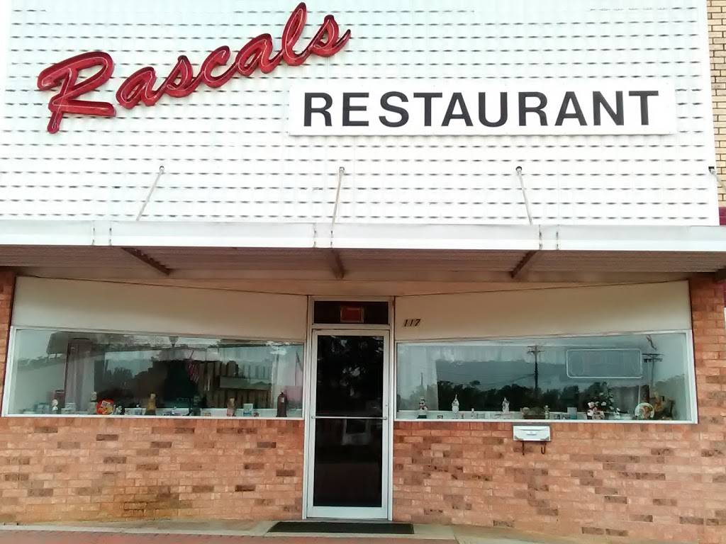 Rascals Restaurant | restaurant | 117 W Louisiana Ave, Vivian, LA 71082, USA | 3183755292 OR +1 318-375-5292