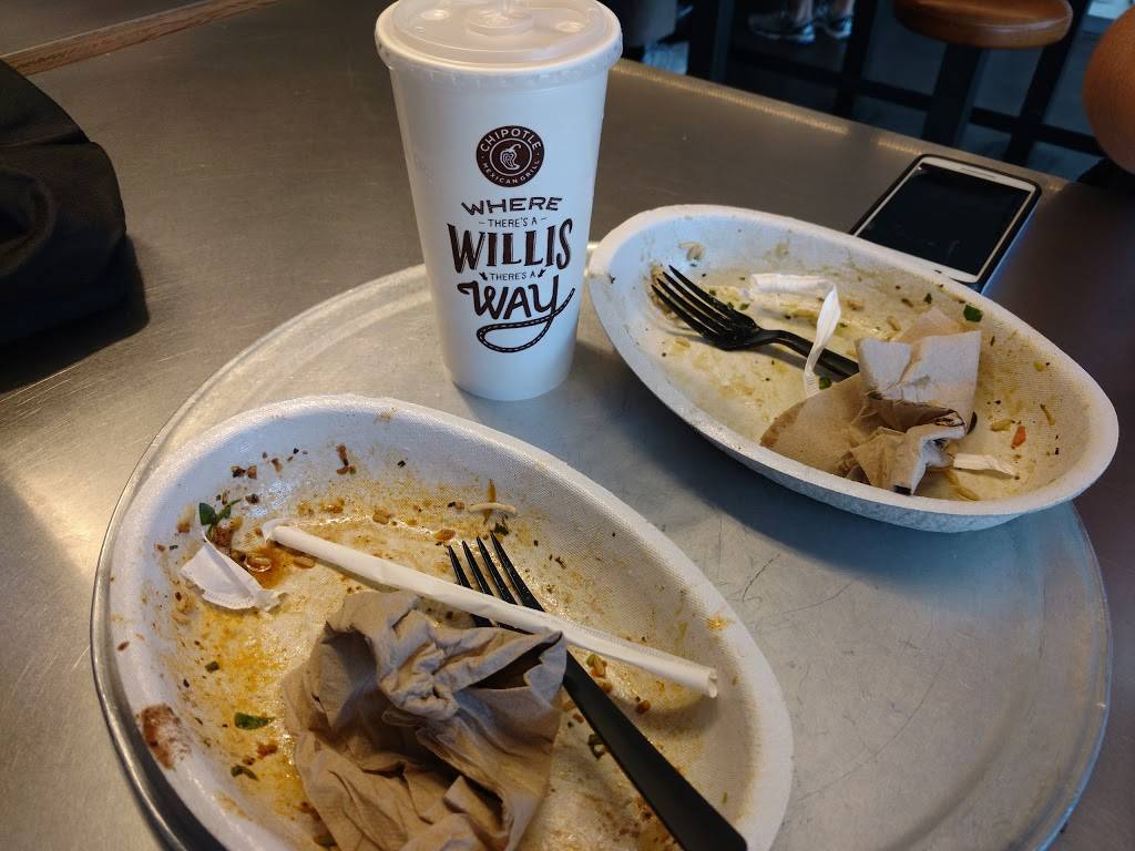 Chipotle Mexican Grill | restaurant | 400 21st Ave S, Nashville, TN 37203, USA | 6157770890 OR +1 615-777-0890