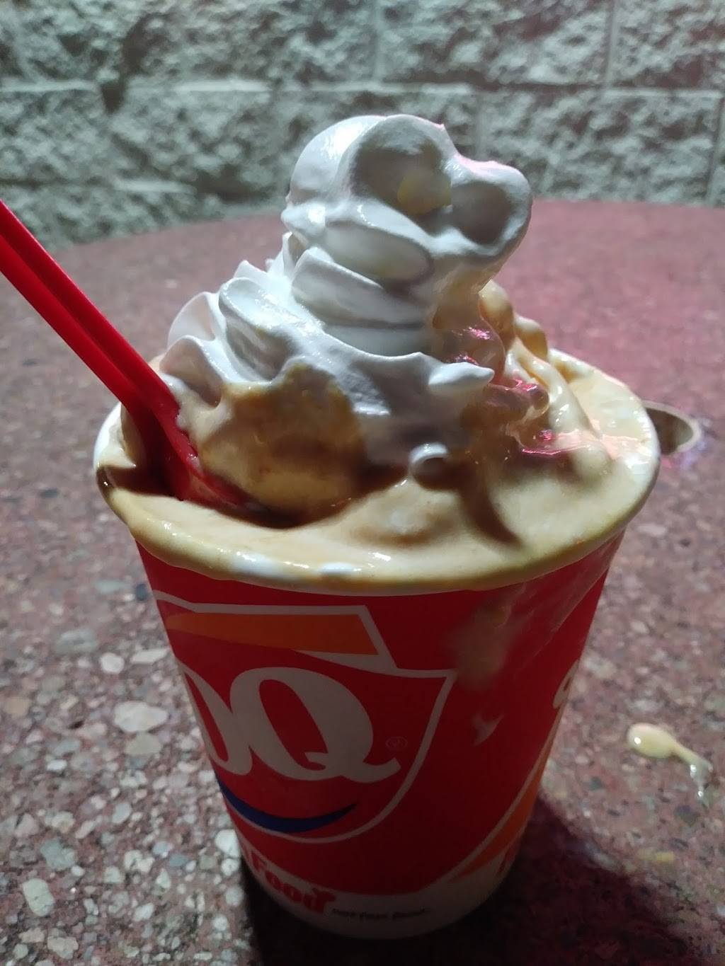 Dairy Queen Store | restaurant | 1980 River Rd, East China, MI 48054, USA | 8103293539 OR +1 810-329-3539