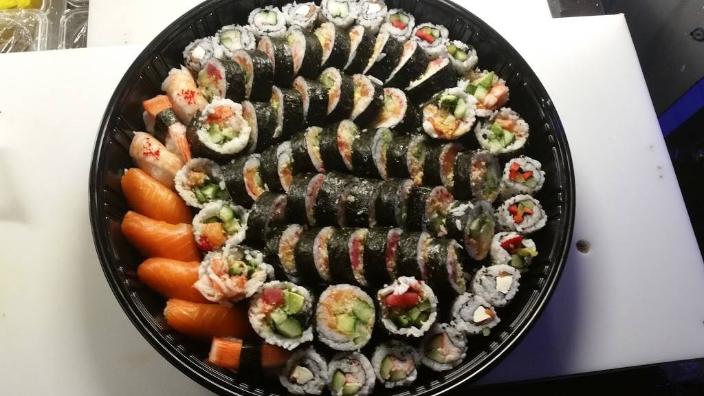 Yokoso Sushi & Fusion | restaurant | 4736 Boulevard Samson, Laval, QC H7W 2H7, Canada | 4509348125 OR +1 450-934-8125