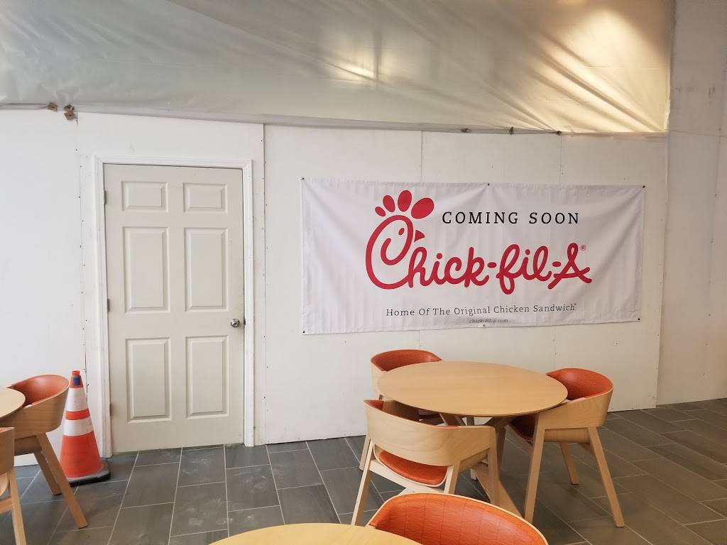 Chick-fil-A | restaurant | The Plaza, 910 Madison Ave, Memphis, TN 38103, USA | 8002322677 OR +1 800-232-2677