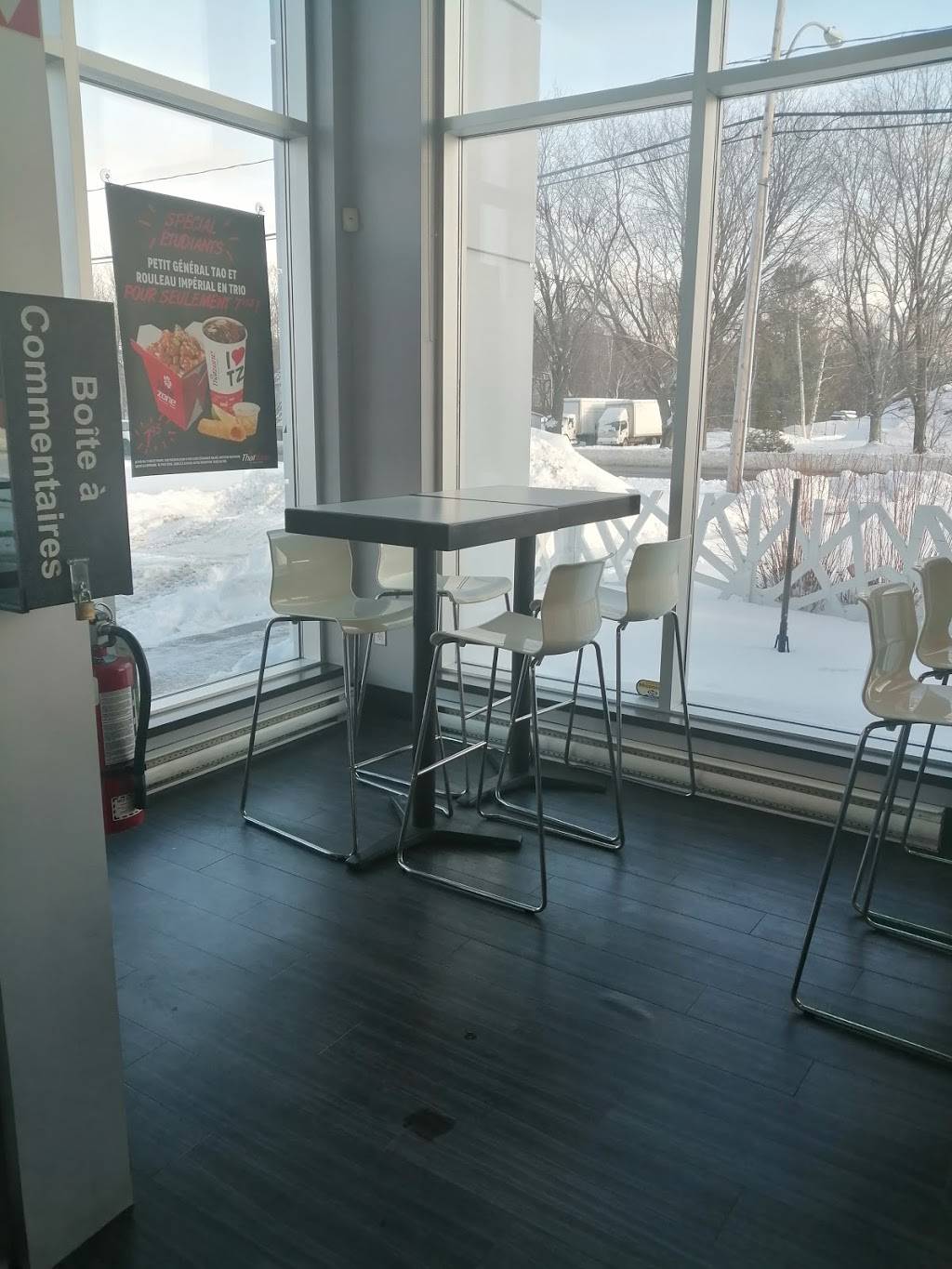 Thaïzone | restaurant | 3950 Avenue Chauveau, Québec, QC G2C 1A1, Canada | 4189159663 OR +1 418-915-9663