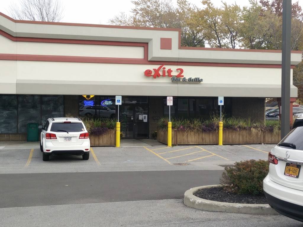 Exit 2 Bar & Grill | restaurant | 3191 Eggert Rd, Tonawanda, NY 14150, USA | 7168372523 OR +1 716-837-2523