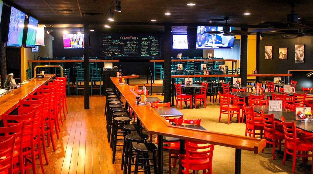 Duesys Sports Bar & Grille | restaurant | 305 E Washington Center Rd, Fort Wayne, IN 46825, USA | 2604835681 OR +1 260-483-5681