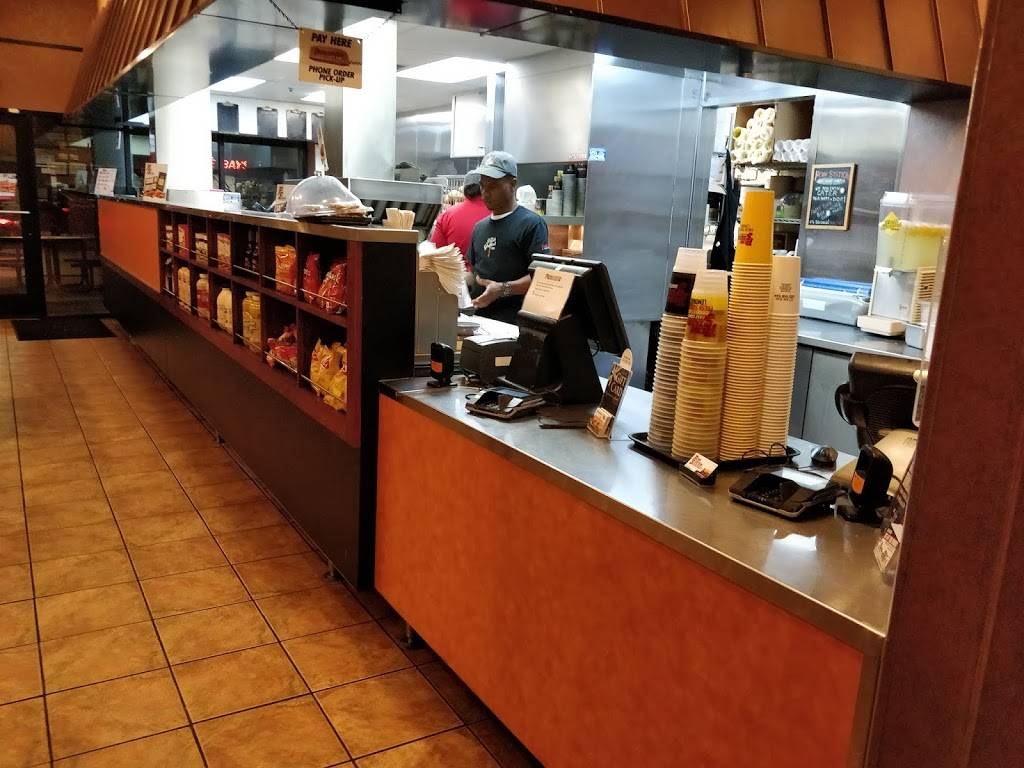 Penn Station East Coast Subs | meal takeaway | 4815 Centre Ave, Pittsburgh, PA 15213, USA | 4126887366 OR +1 412-688-7366