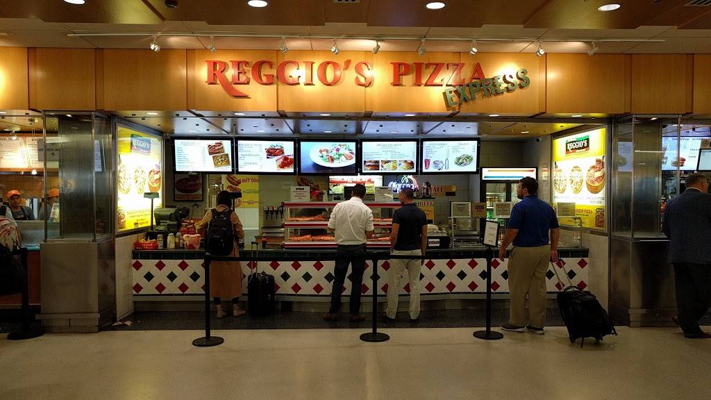 Reggios Pizza | restaurant | 10000 Bessie Coleman Dr, Chicago, IL 60666, USA | 7734881411 OR +1 773-488-1411