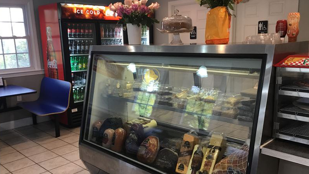 A Slice Of Heaven | restaurant | 2605 Cranberry Hwy, Wareham, MA 02571, USA | 5083229104 OR +1 508-322-9104