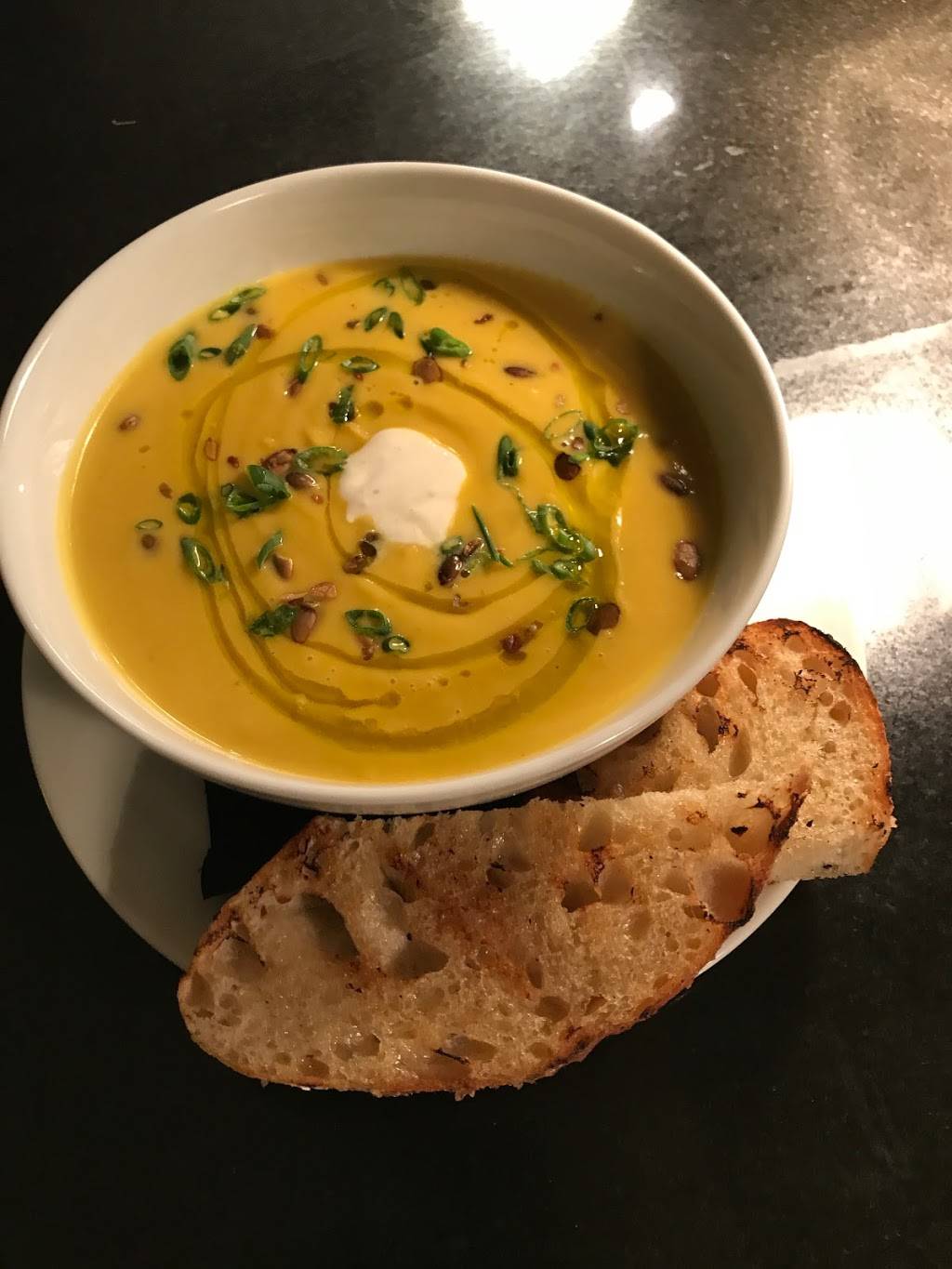 The James | restaurant | 1027 Great Plain Ave, Needham, MA 02492, USA | 7814558800 OR +1 781-455-8800