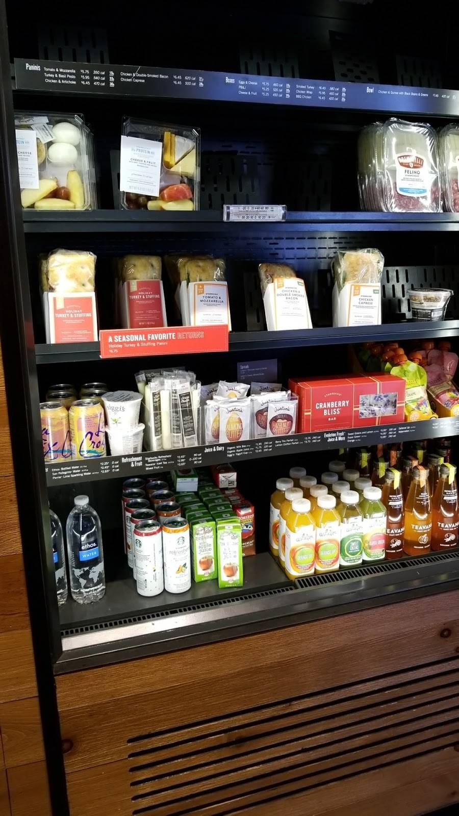 Starbucks | cafe | 5041 Gosford Rd #100, Bakersfield, CA 93313, USA | 6616649589 OR +1 661-664-9589