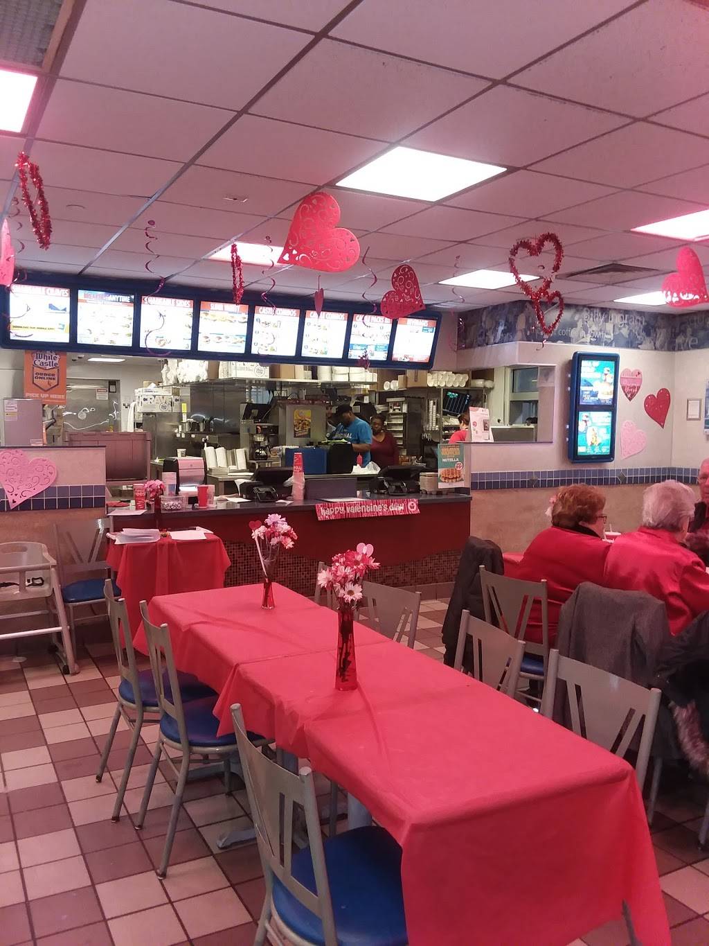 White Castle | restaurant | 11050 S Halsted St, Chicago, IL 60628, USA | 7737852517 OR +1 773-785-2517