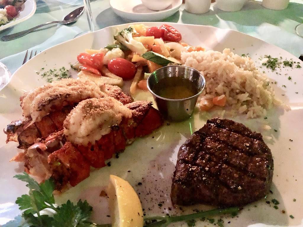 Villa Massimo Restaurant | restaurant | 120 Boulevard Taschereau, La Prairie, QC J5R 1S8, Canada | 4504443416 OR +1 450-444-3416