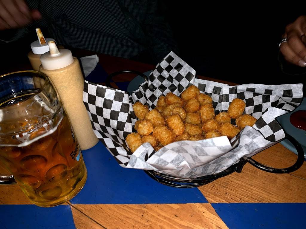 Der Wolf | restaurant | 72 N Fair Oaks Ave, Pasadena, CA 91103, USA | 6262196054 OR +1 626-219-6054