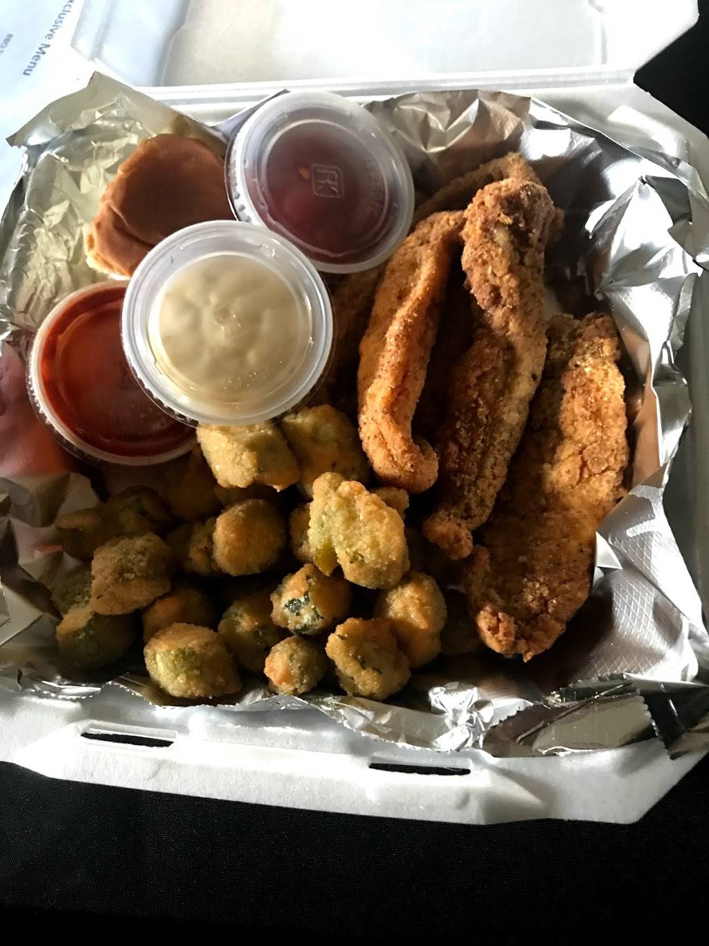 The Network Lounge and Event Center | restaurant | 1507 Airways Blvd, Memphis, TN 38114, USA | 9014805767 OR +1 901-480-5767