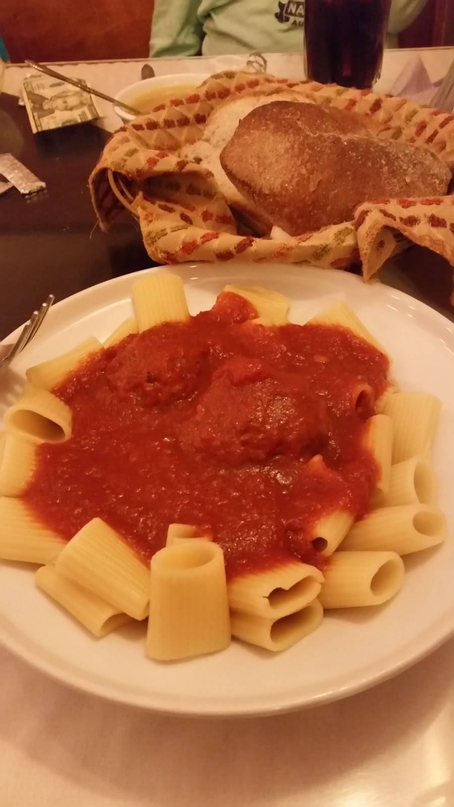 La Casa Di Lucia Italian Restaurant & Bar | restaurant | 14425 Bustleton Ave, Philadelphia, PA 19116, USA | 2156776111 OR +1 215-677-6111