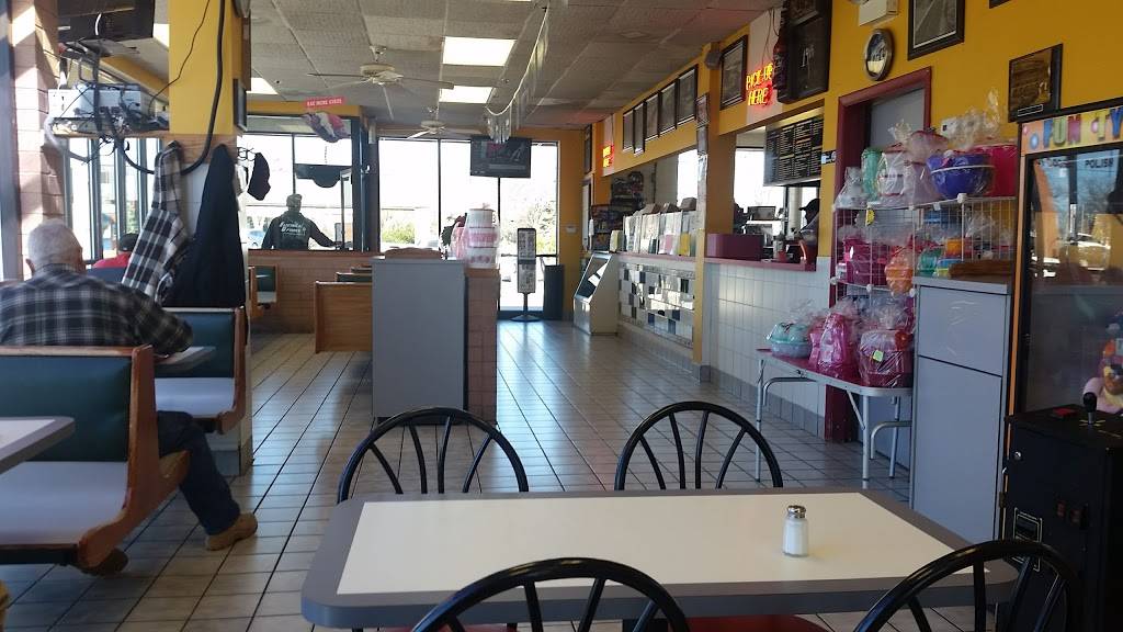 Frankies Fast Food | restaurant | 720 E Rand Rd, Mt Prospect, IL 60056, USA | 8475909545 OR +1 847-590-9545